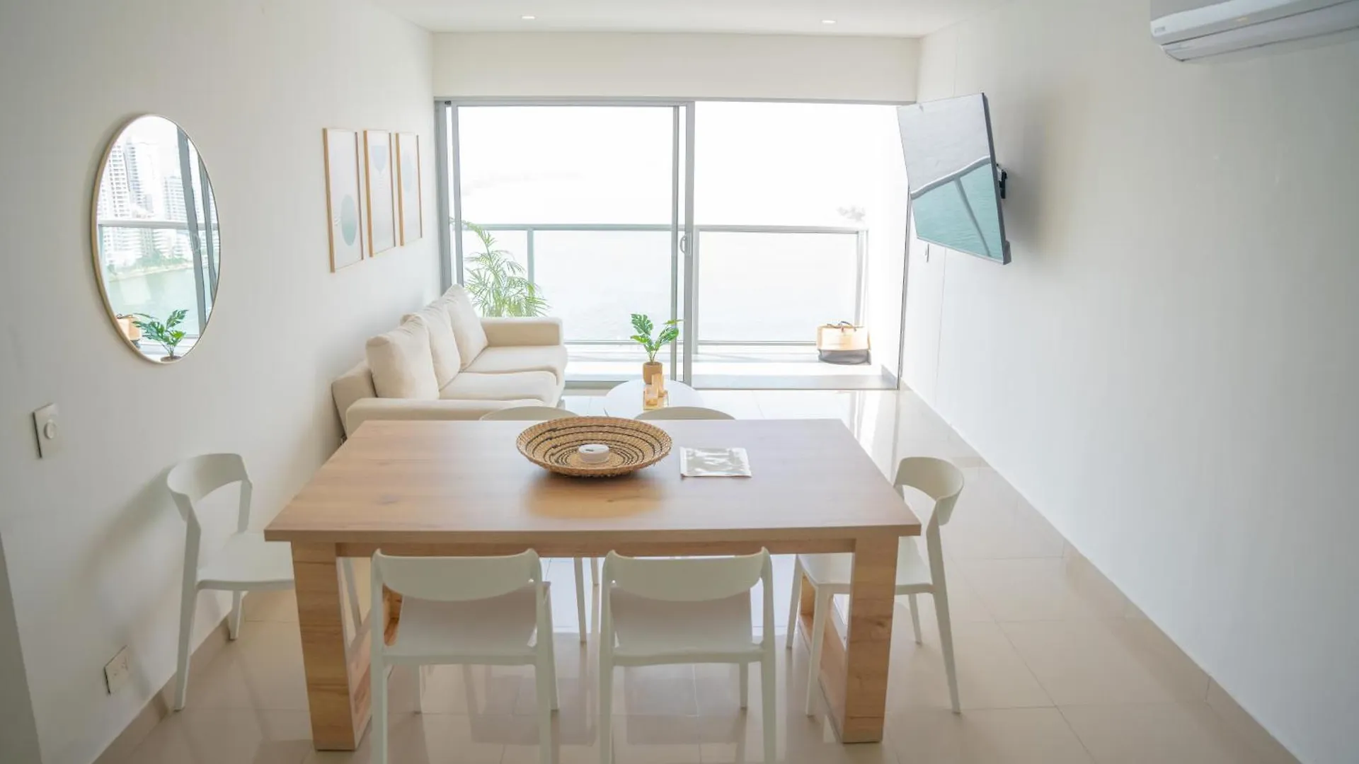 3Bd Condo-Amazing View-Modern Apt-Luxury Building Cartagena Apartment