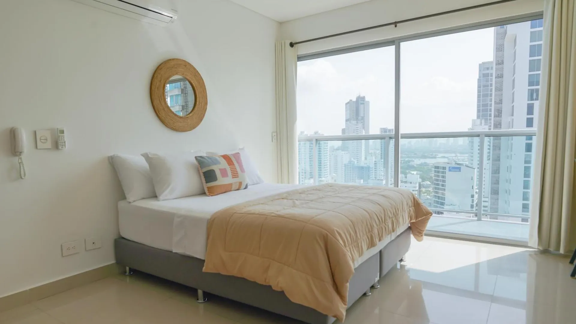 3Bd Condo-Amazing View-Modern Apt-Luxury Building Cartagena