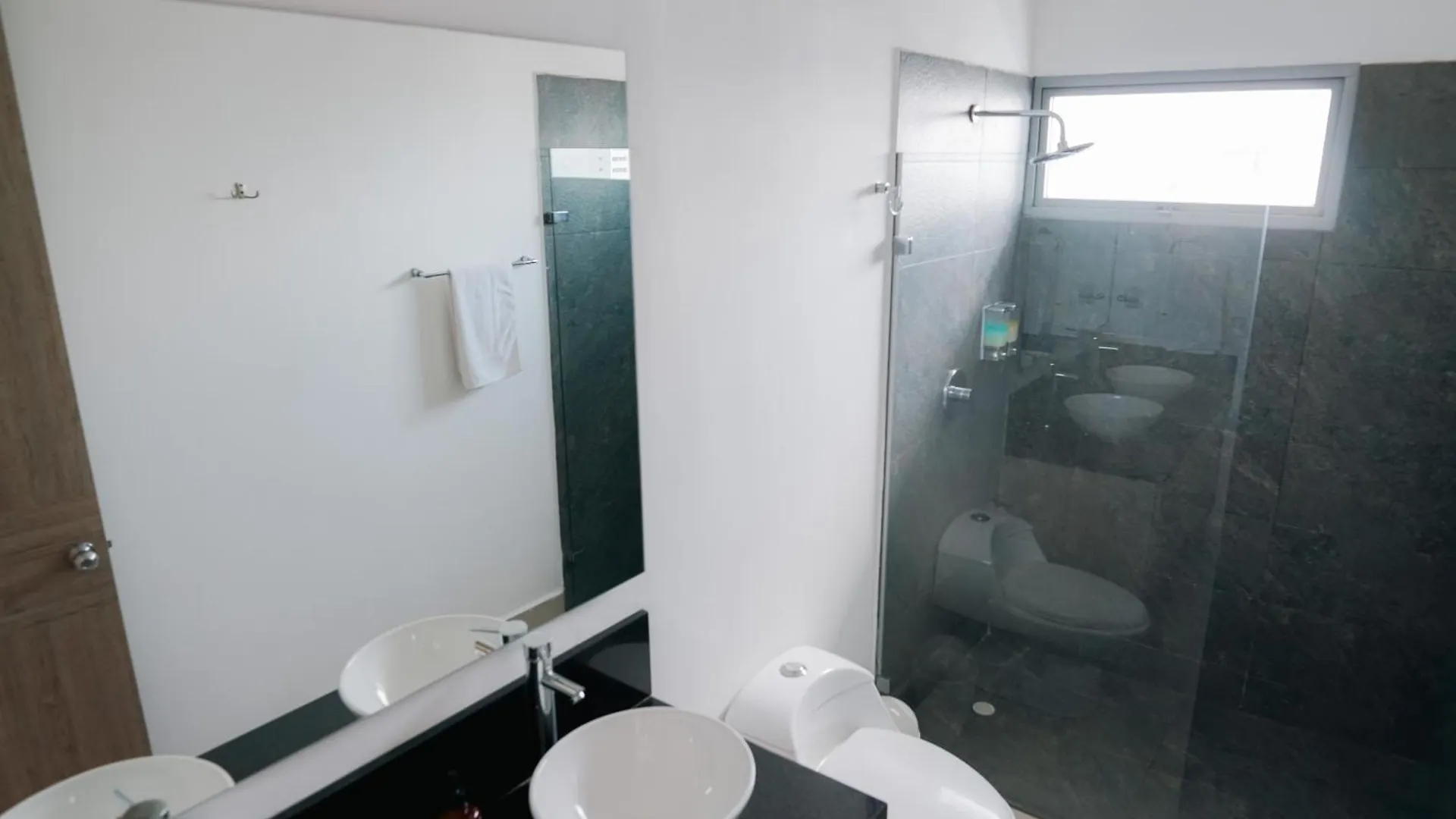 3Bd Condo-Amazing View-Modern Apt-Luxury Building Cartagena Apartment